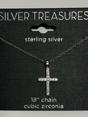 Silver Treasures 925 Sterling Silver Cubic Zirconia Cross Necklace 18” Chain New